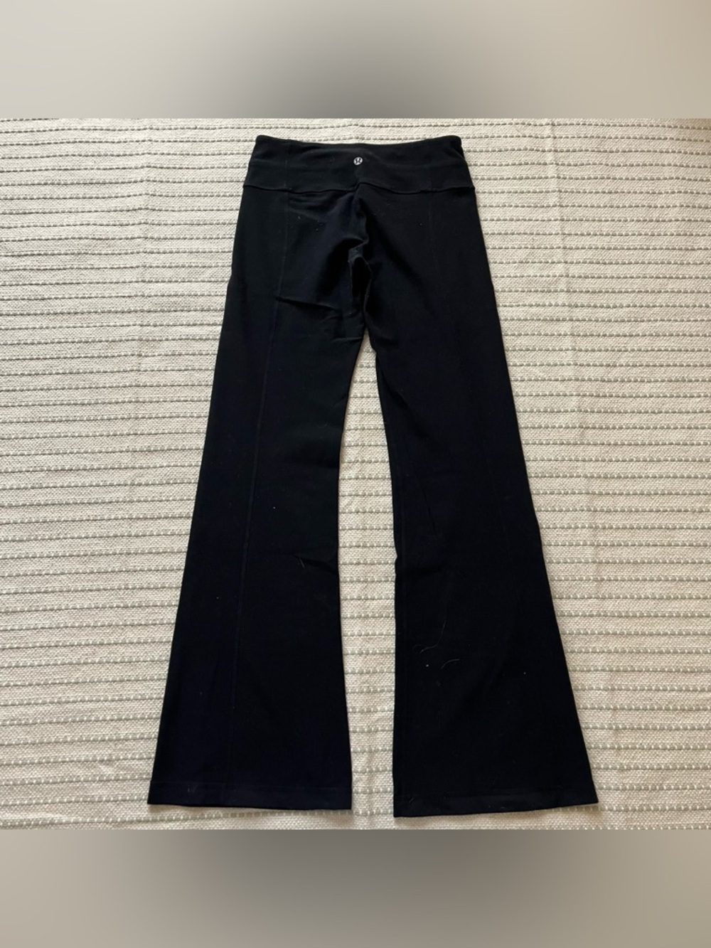 Lululemon Align flared yoga pants - Picture 2 of 5